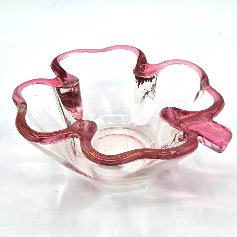 Four Leaf Clover‎ Clear Glass Small Bowl Trinket Candy Dish Cranberry Rim MCM
